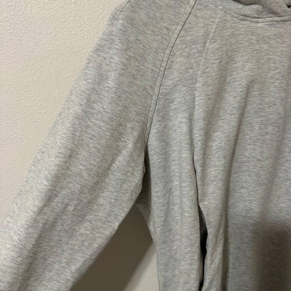 Lululemon Scuba Pullover Heathered Core Ultra Light Grey Workout Athleisure-6